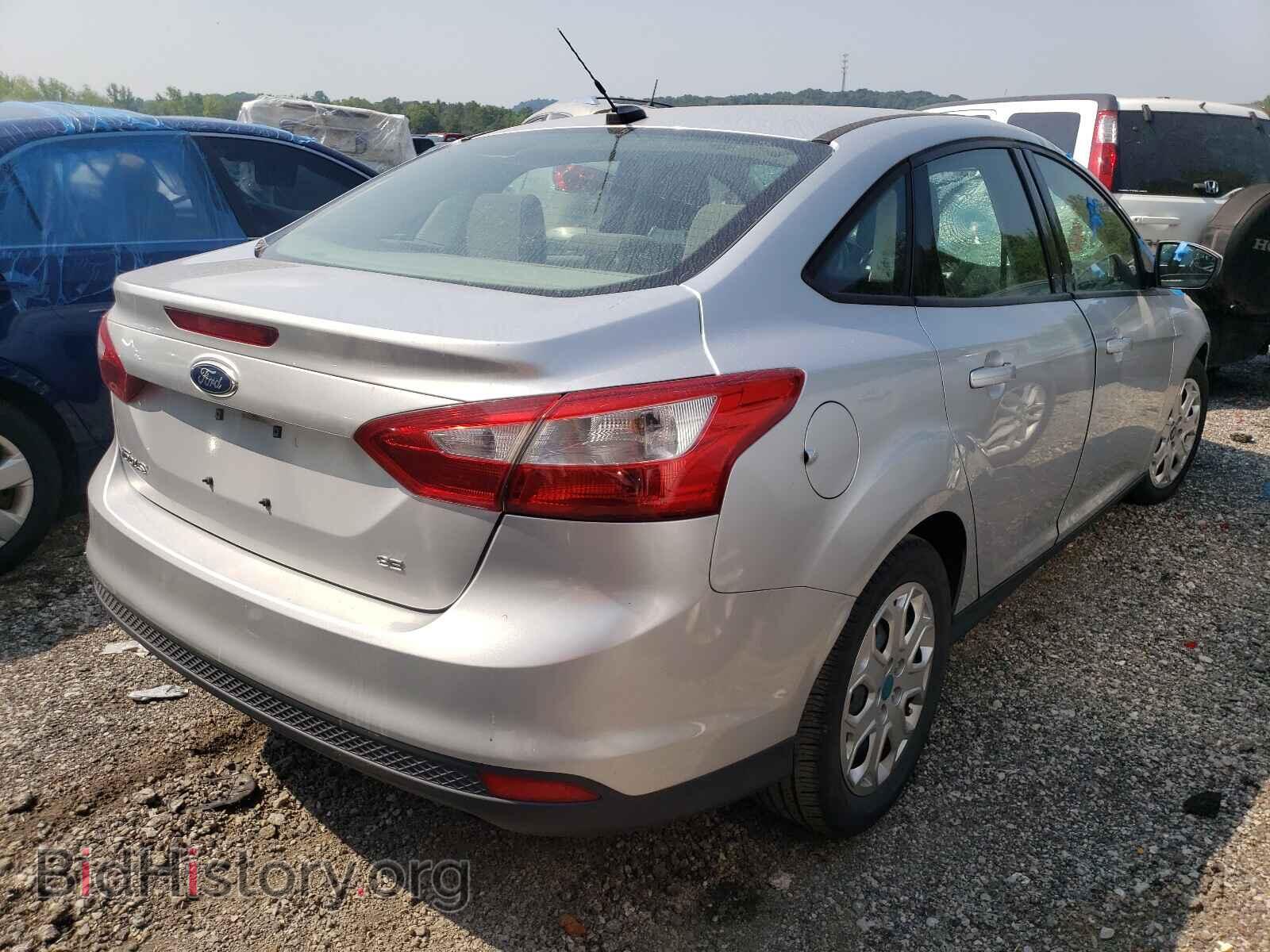 2012 FORD FOCUS - VIN: 1FAHP3F28CL352731 - Photo 4