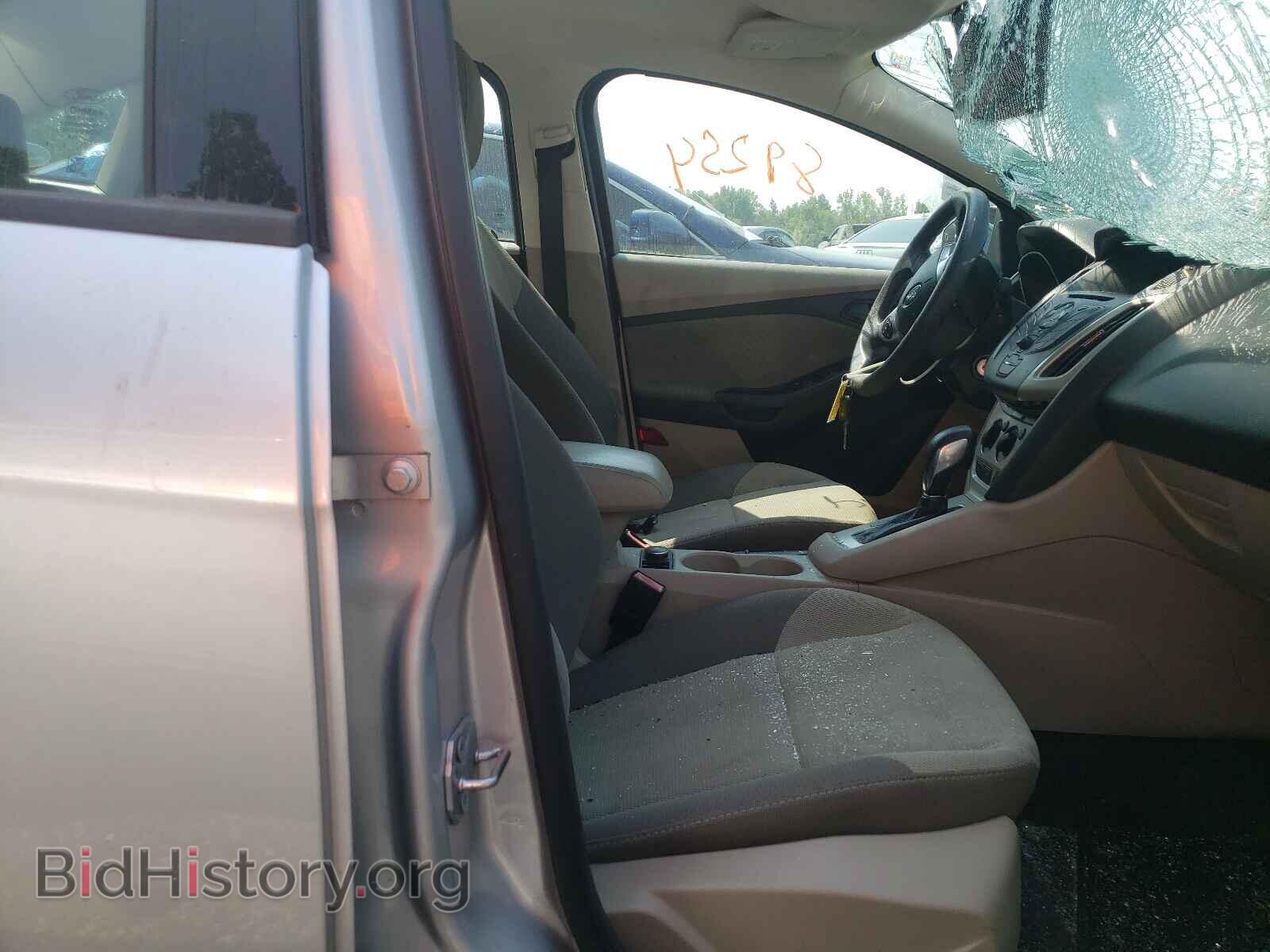 2012 FORD FOCUS - VIN: 1FAHP3F28CL352731 - Photo 5