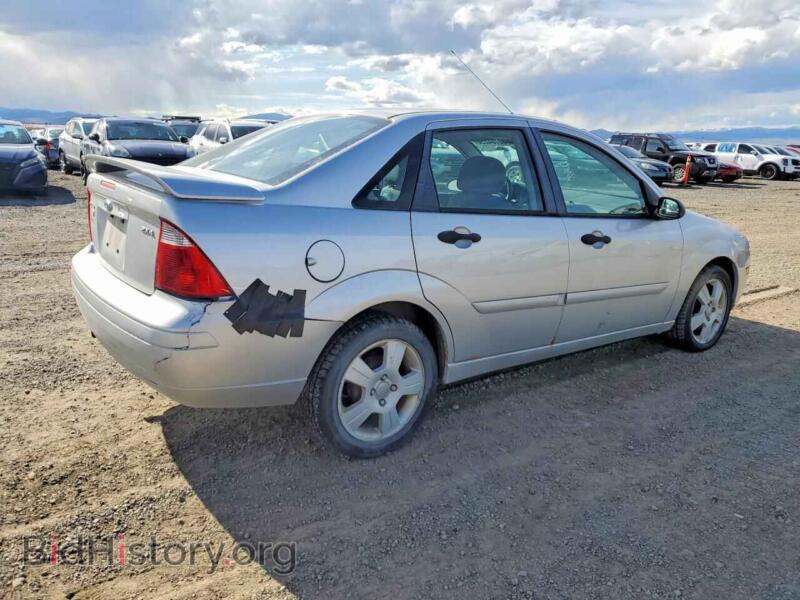 2006 Ford FOCUS (VIN 1FAHP34N36W128749) — фото 3 из 12