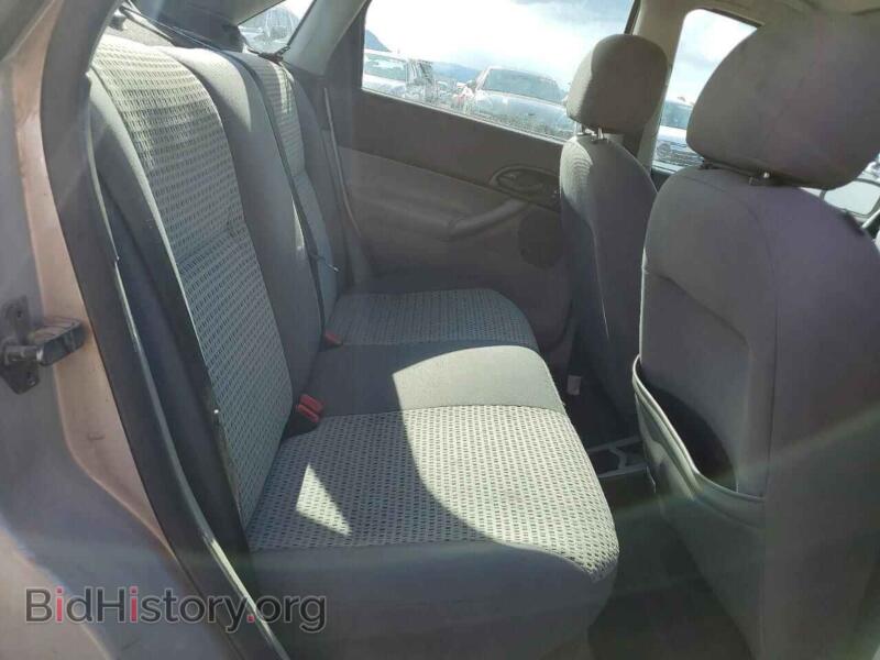 2006 Ford FOCUS (VIN 1FAHP34N36W128749) — фото 10 из 12