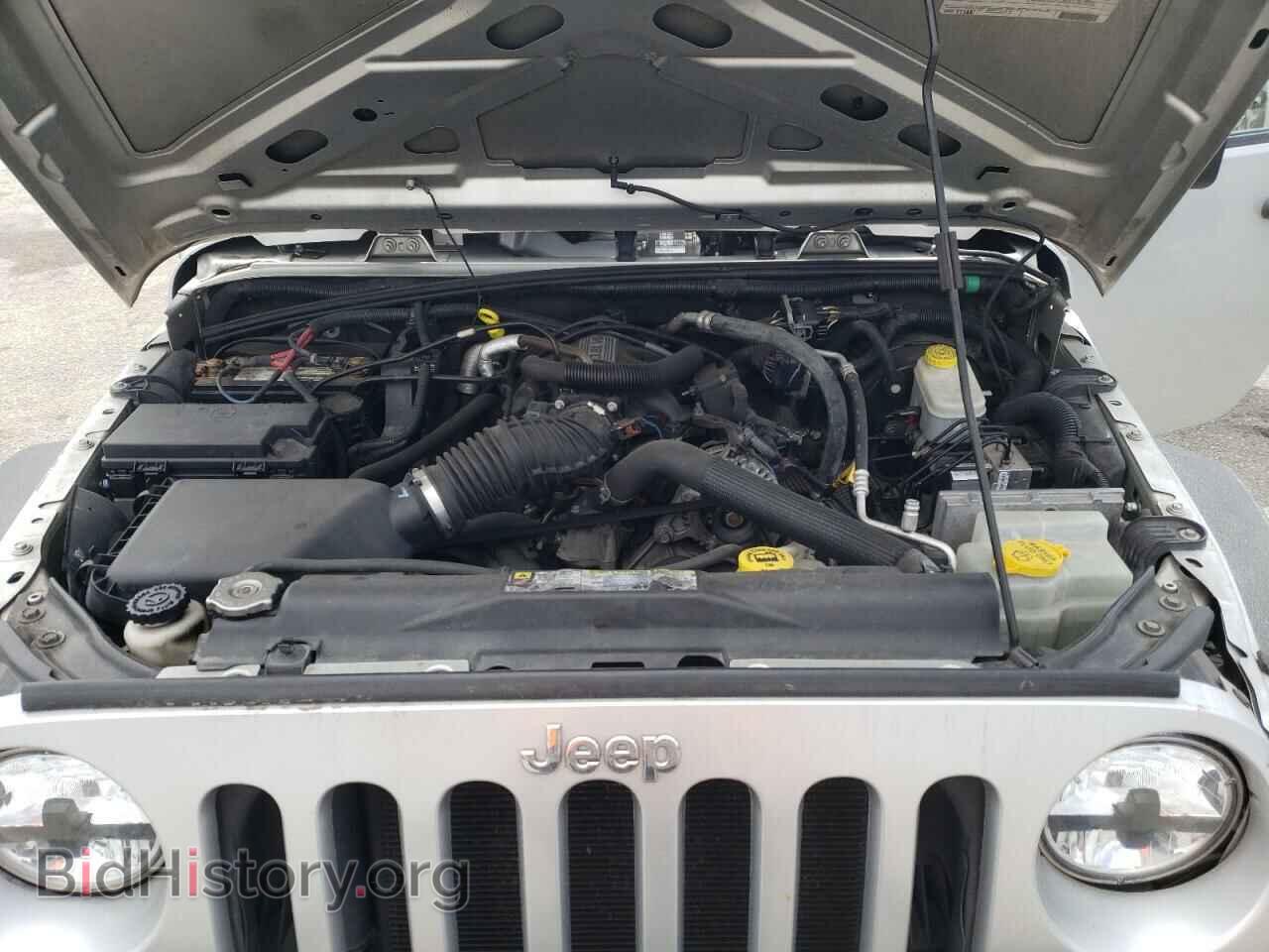 2011 JEEP WRANGLER - VIN: 1J4BA3H1XBL584570 - Фото 11