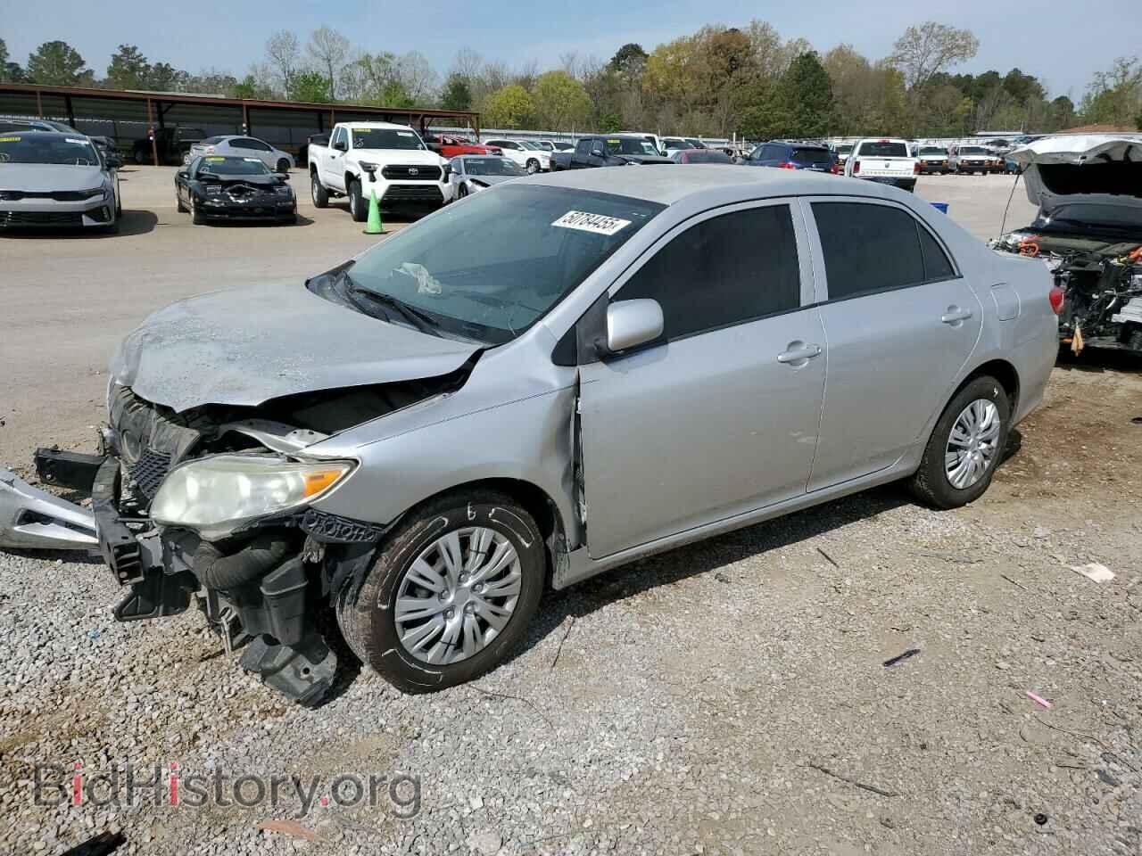 Photo 1NXBU4EE2AZ177051 - TOYOTA COROLLA 2010