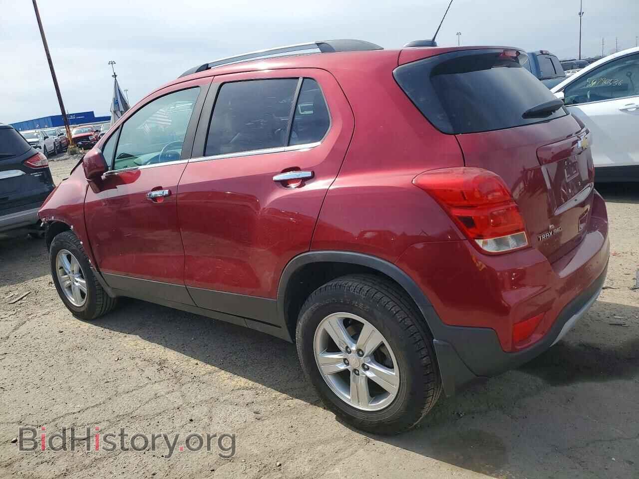 2018 CHEVROLET TRAX - VIN: 3GNCJPSB4JL204555 - Фото 2