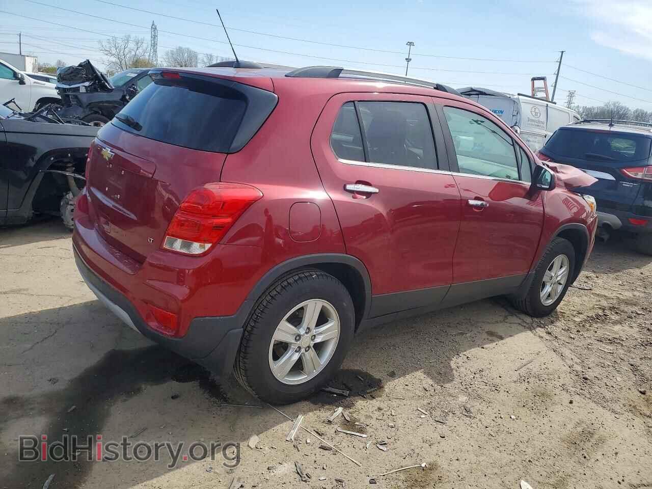2018 CHEVROLET TRAX - VIN: 3GNCJPSB4JL204555 - Фото 3