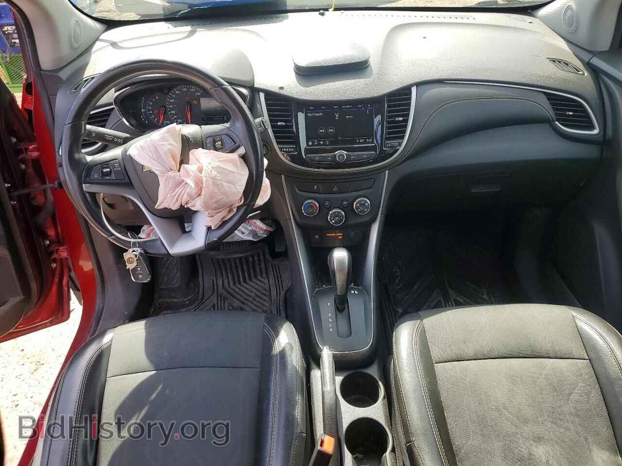 2018 CHEVROLET TRAX - VIN: 3GNCJPSB4JL204555 - Фото 8