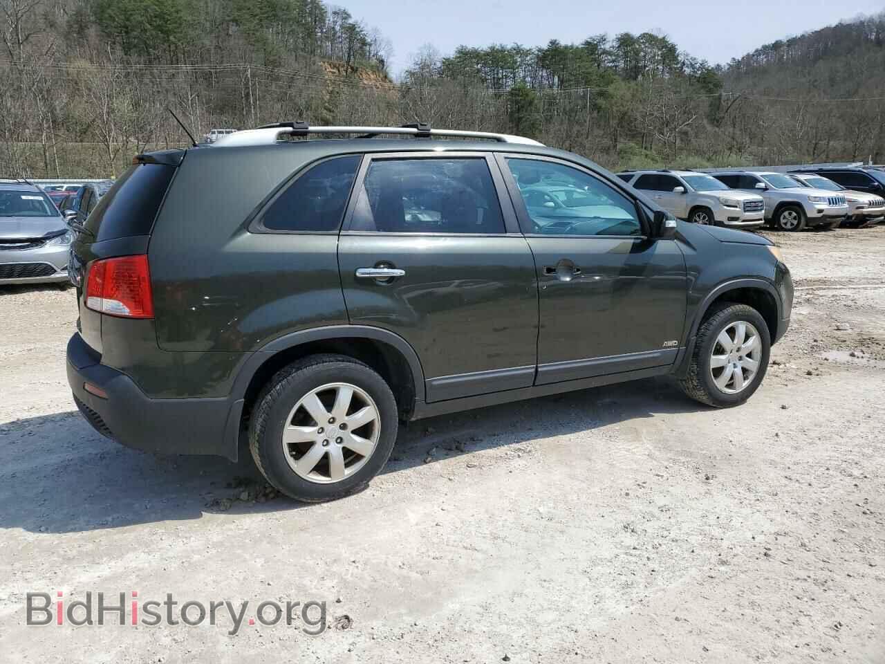 2011 KIA SORENTO - VIN: 5XYKTDA18BG148635 - Фото 3