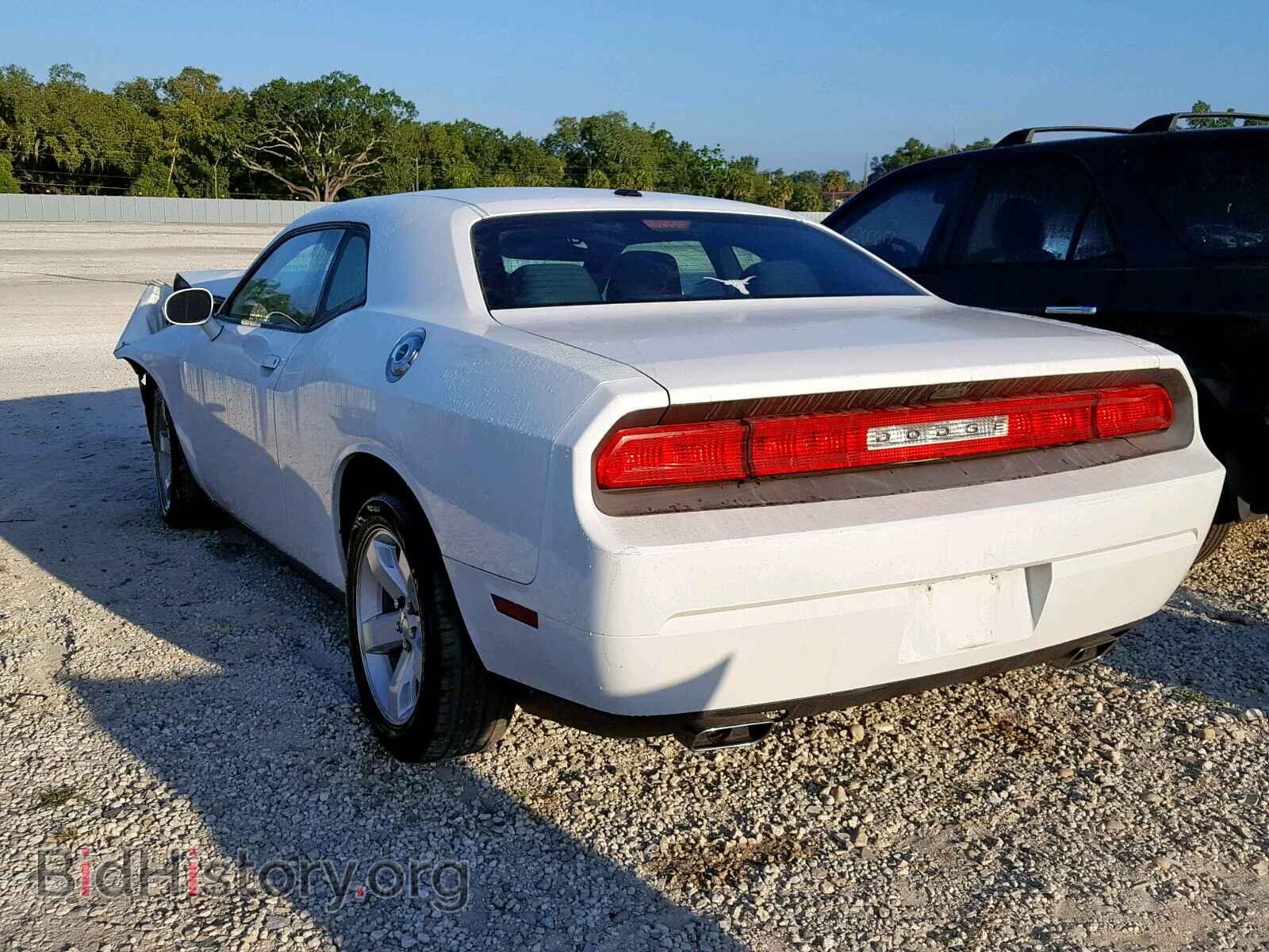 2014 DODGE CHALLENGER - VIN: 2C3CDYAG3EH262162 - Фото 3