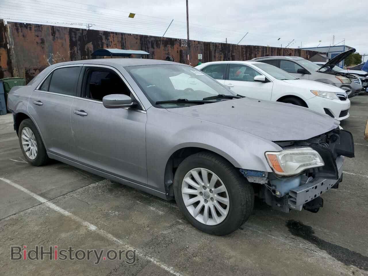 2014 CHRYSLER 300 - VIN: 2C3CCAAGXEH376685 - Фото 4