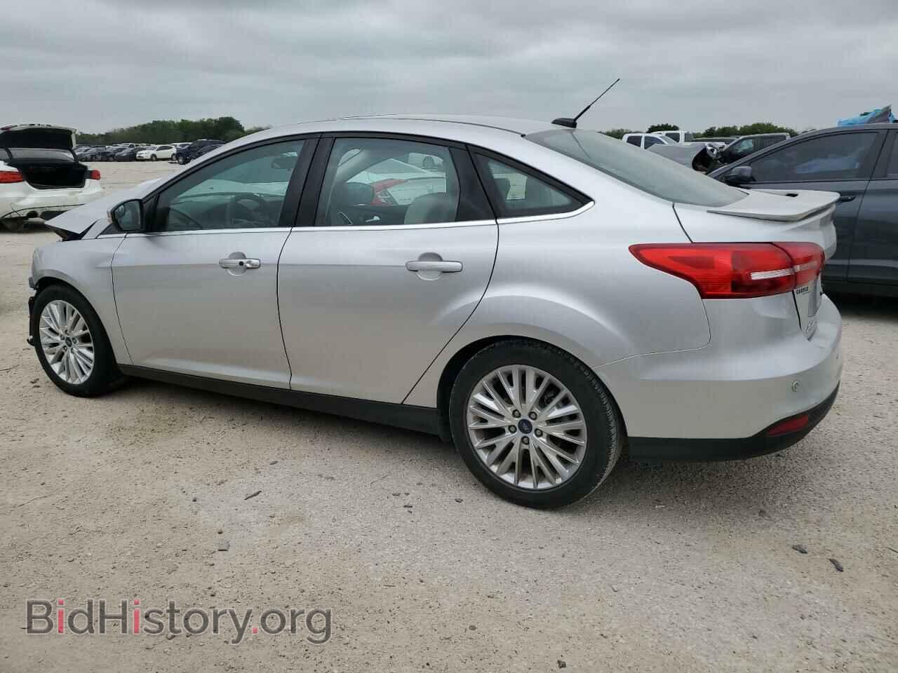 2018 FORD FOCUS - VIN: 1FADP3J27JL317102 - Photo 2