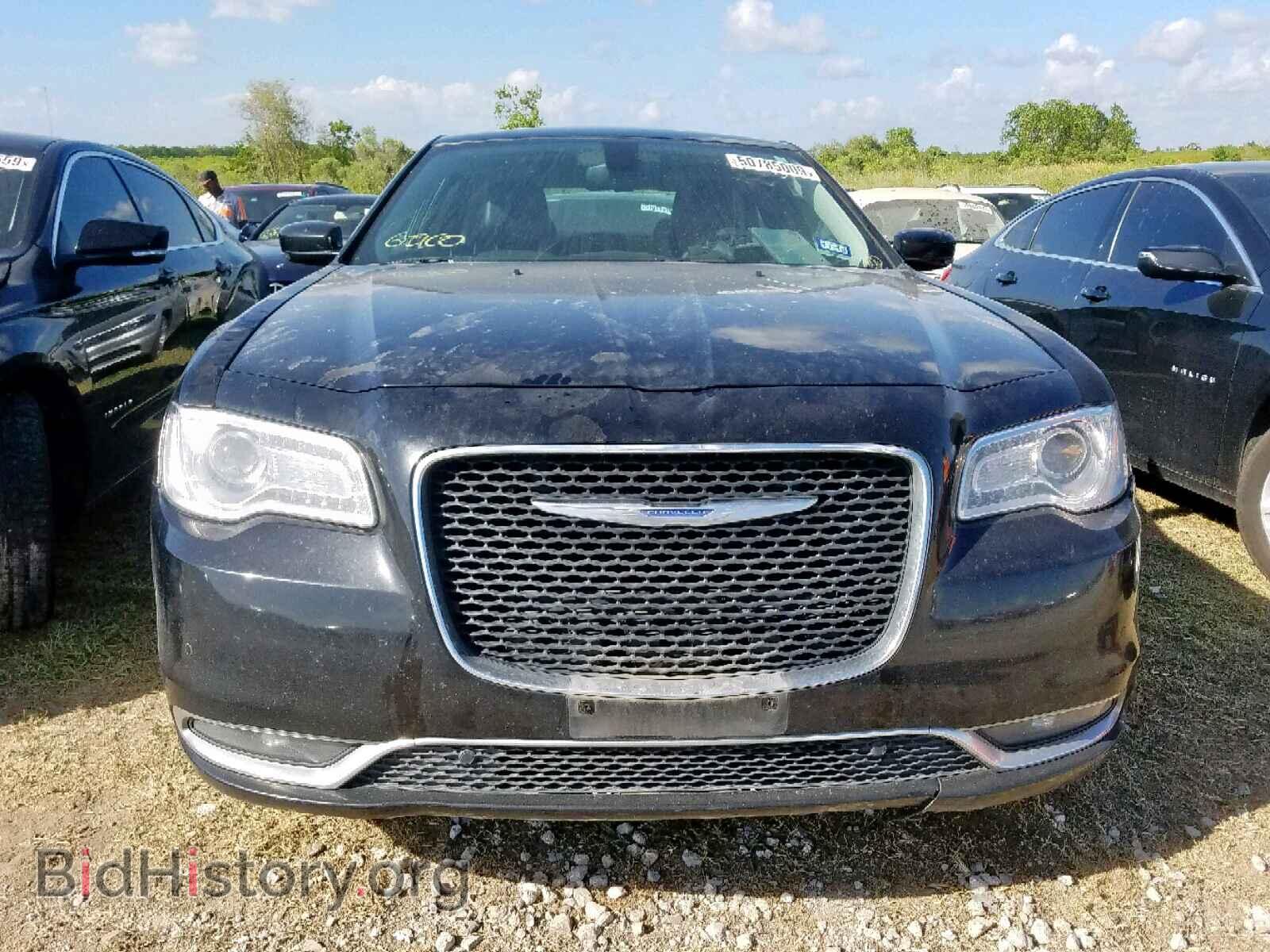 2016 CHRYSLER 300 - VIN: 2C3CCAAG7GH274067 - Фото 10