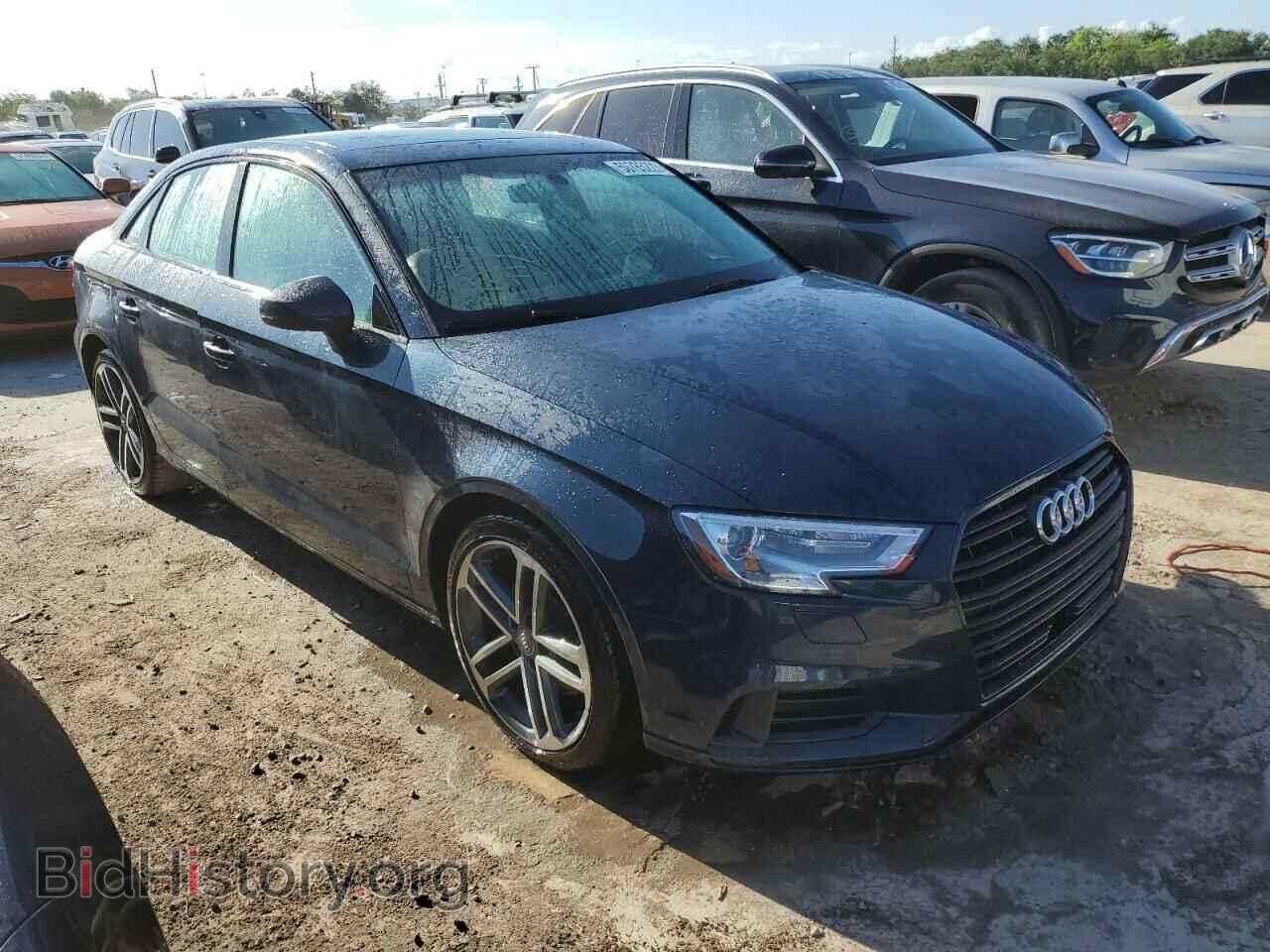 2019 AUDI A3 - VIN: WAUAUHFF1KA096847 - Фото 4