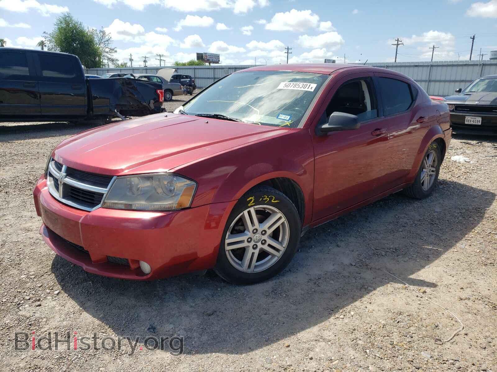 2010 DODGE AVENGER - VIN: 1B3CC5FBXAN205938 - Фото 2