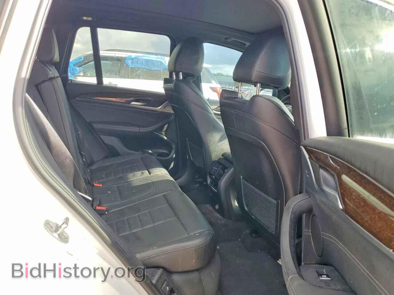 2018 BMW X3 - VIN: 5UXTR9C5XJLC84253 - Фото 10