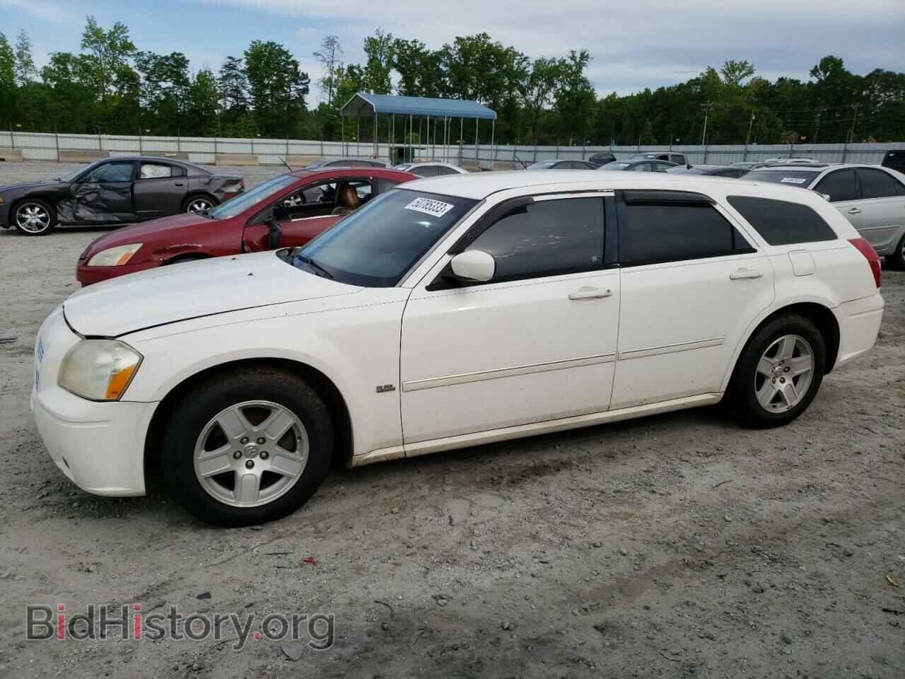 Photo 2D4FV47VX6H446698 - DODGE MAGNUM 2006
