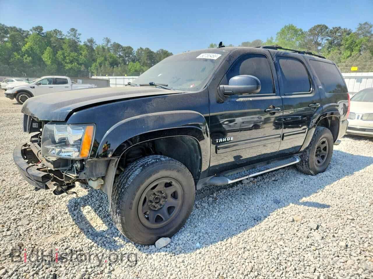 Photo 1GNSKBE0XDR266576 - CHEVROLET TAHOE 2013