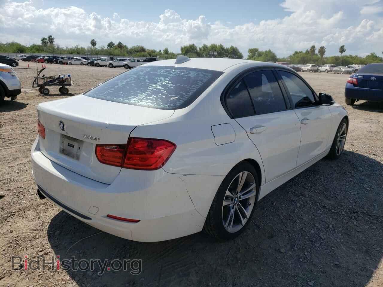 2012 BMW 3 SERIES - VIN: WBA3A5C56CF349032 - Фото 4