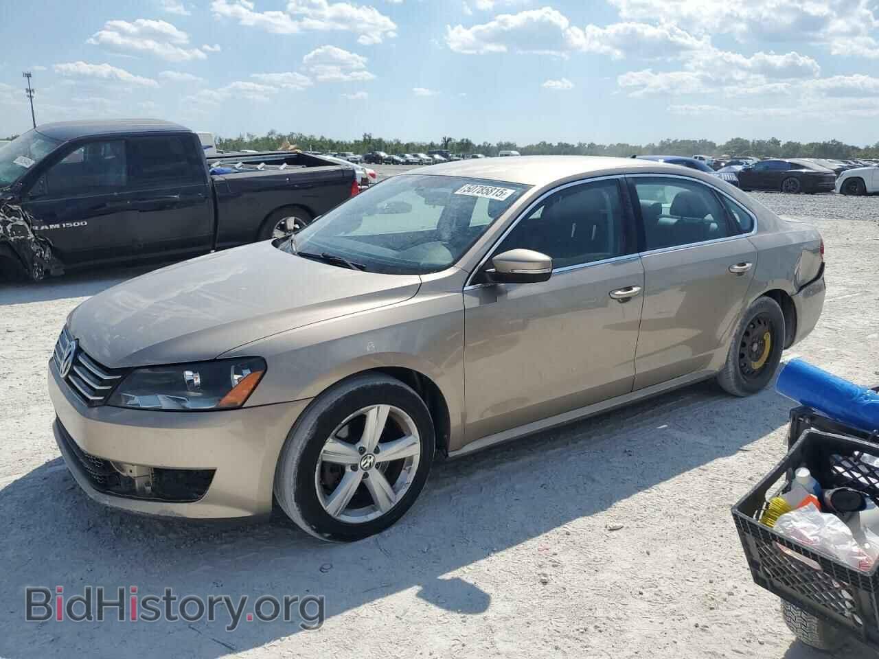 Фотография 1VWBS7A33FC040095 - VOLKSWAGEN PASSAT 2015