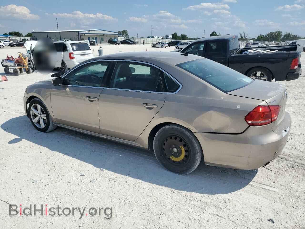 2015 VOLKSWAGEN PASSAT - VIN: 1VWBS7A33FC040095 - Фото 2