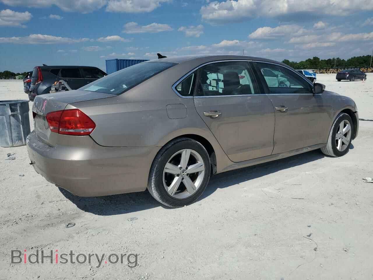 2015 VOLKSWAGEN PASSAT - VIN: 1VWBS7A33FC040095 - Фото 3