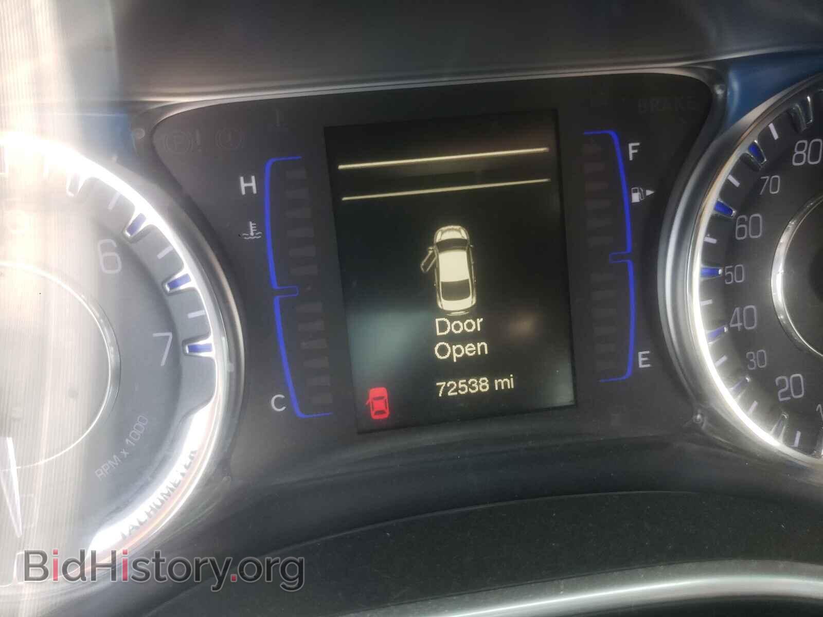 2016 CHRYSLER 200 - VIN: 1C3CCCAB2GN155589 - Фото 8