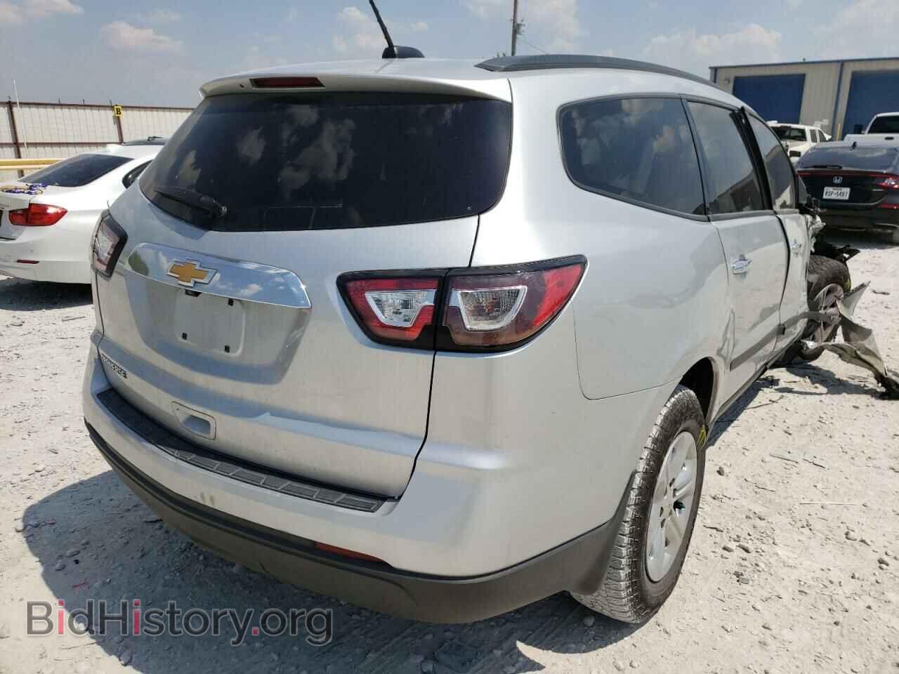 2017 CHEVROLET TRAVERSE - VIN: 1GNKRFED4HJ265241 - Фото 4