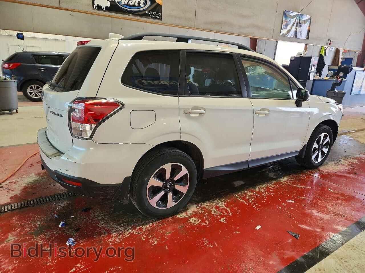 2018 SUBARU FORESTER - VIN: JF2SJABC9JH425367 - Фото 3