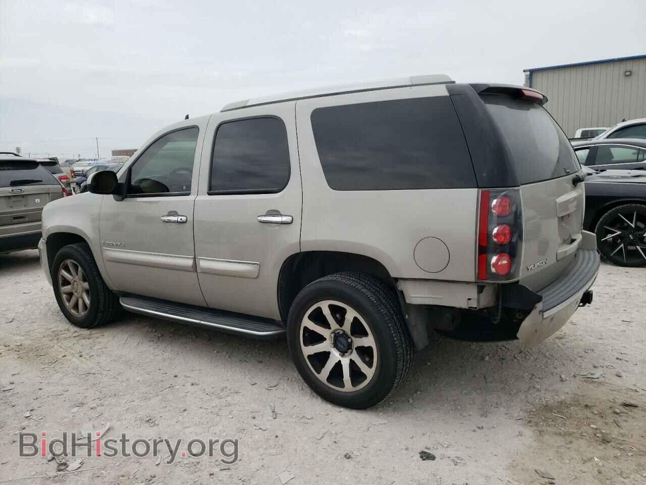 2007 GMC YUKON - VIN: 1GKFK63857J188791 - Фото 2