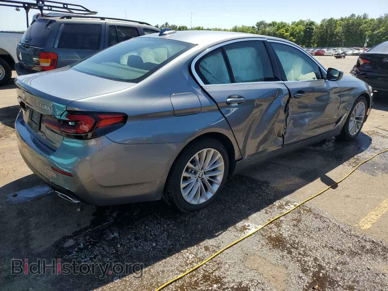 2021 BMW 5 SERIES - VIN: WBA53BH0XMCF37587 - Фото 3