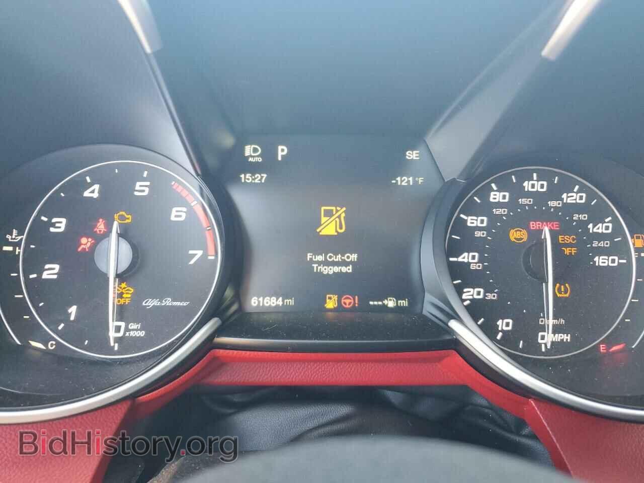 2018 ALFA ROMEO GIULIA - VIN: ZARFAECN5J7579867 - Фото 9