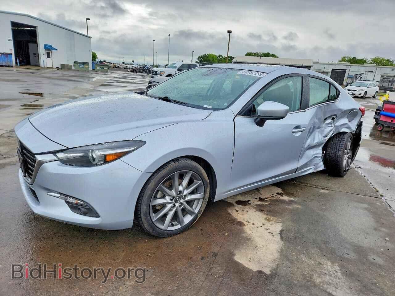 Photo 3MZBN1W31JM171241 - MAZDA 3 2018