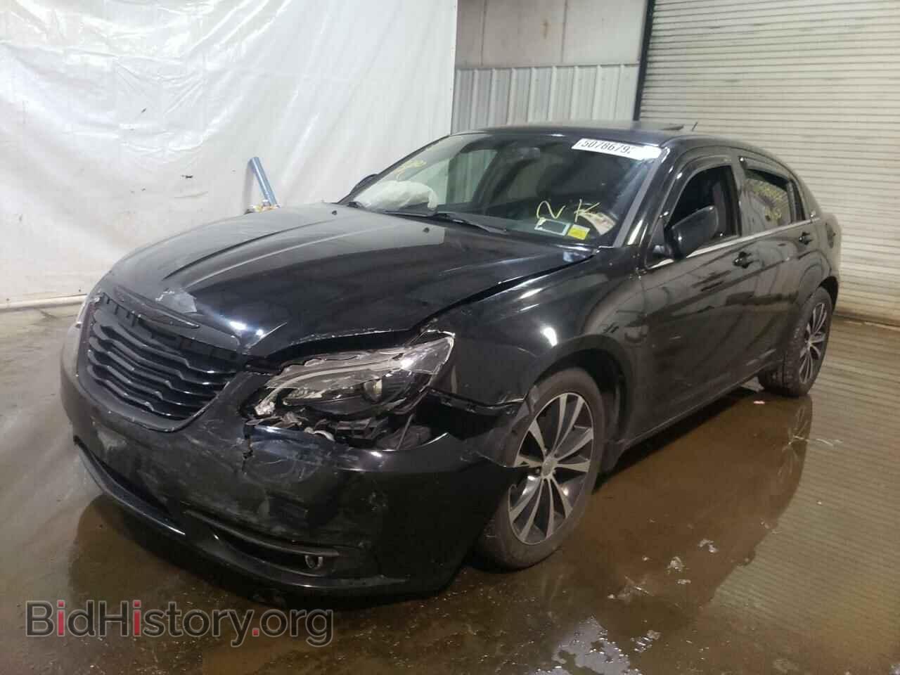 2014 CHRYSLER 200 - VIN: 1C3CCBCG4EN186987 - Фото 2