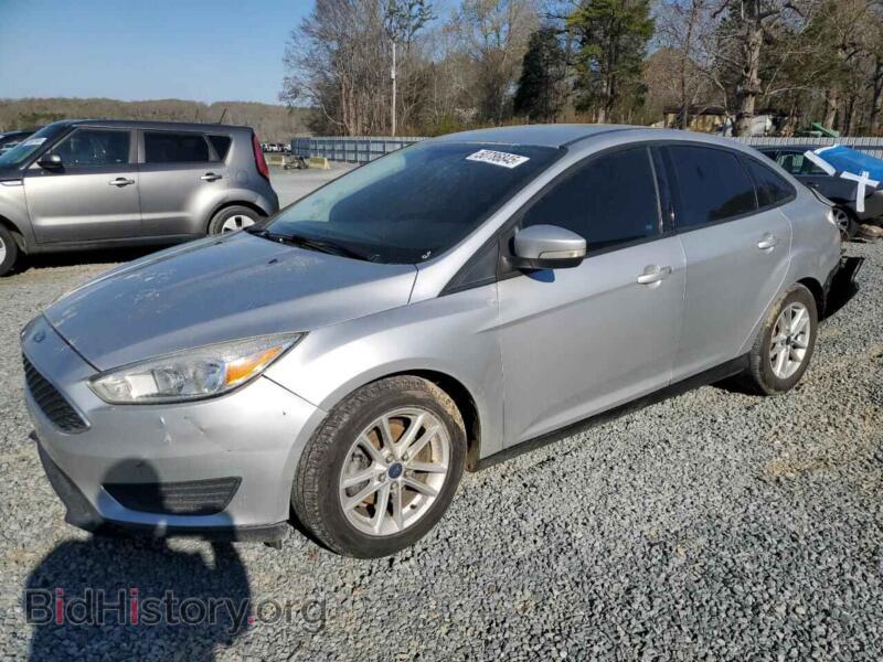 2017 Ford FOCUS SE (VIN 1FADP3F22HL270063) — photo 1 of 13, Copart, damage: rear end