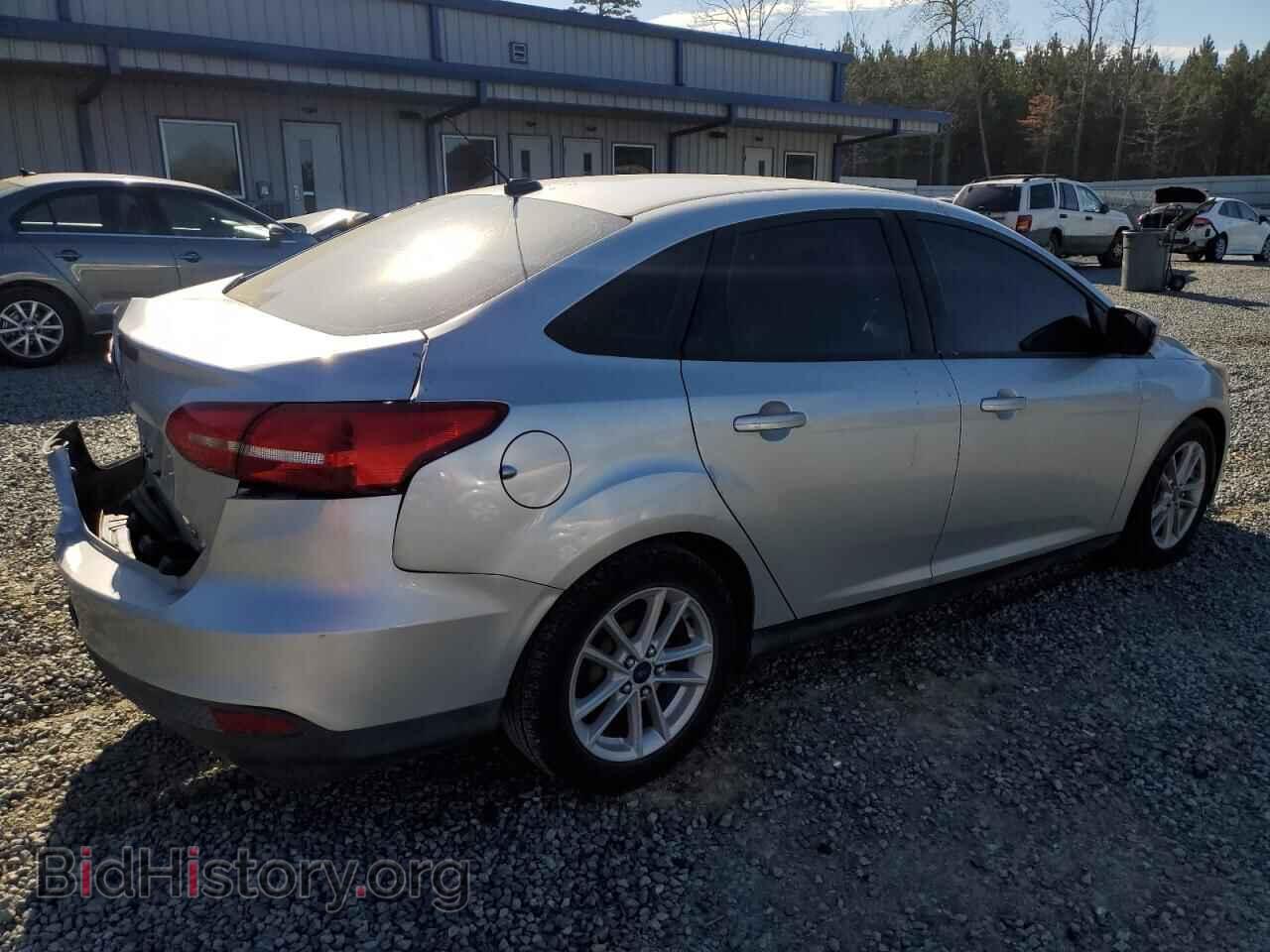 2017 FORD FOCUS - VIN: 1FADP3F22HL270063 - Фото 3