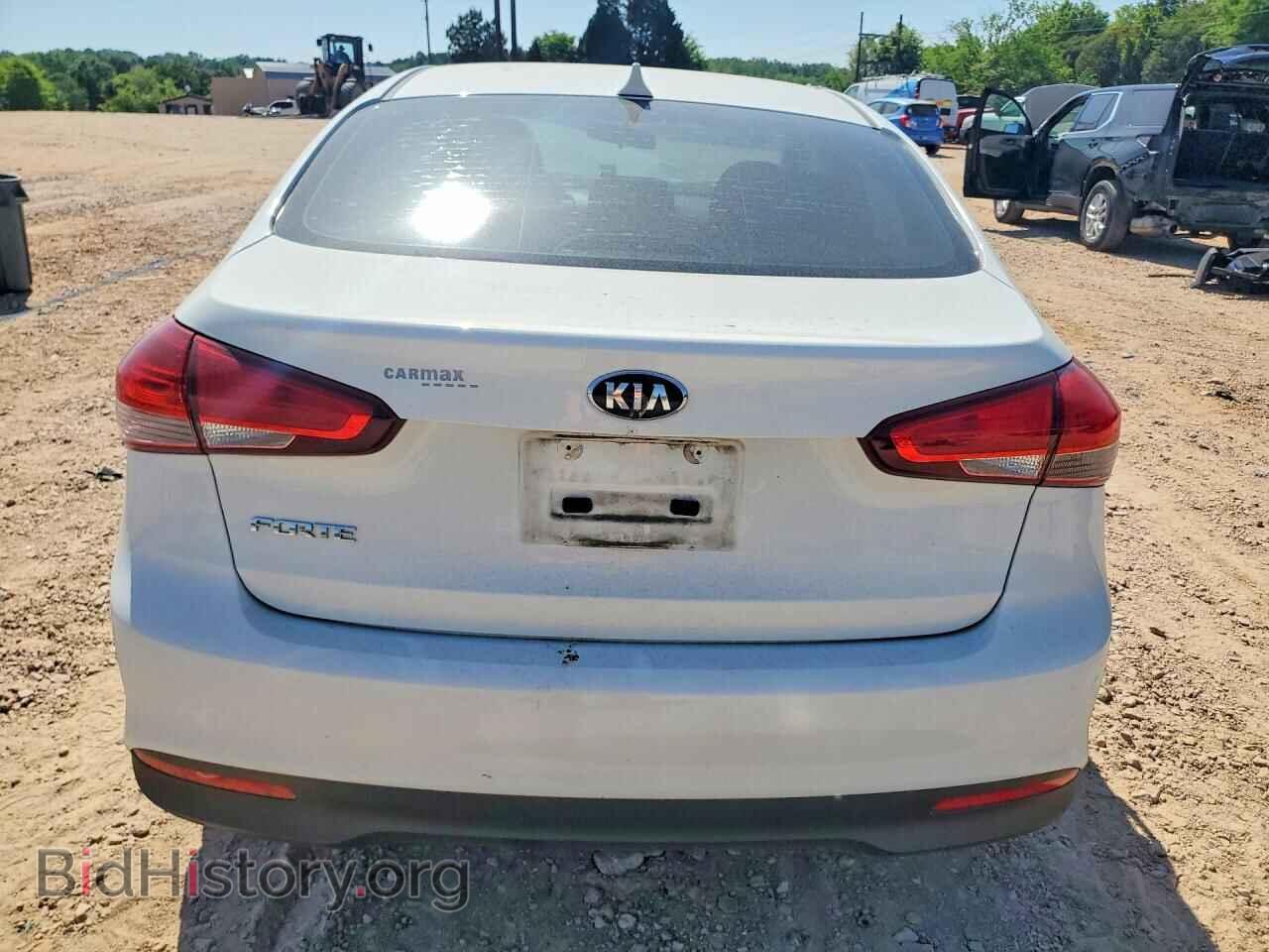 2017 KIA FORTE - VIN: 3KPFK4A73HE078914 - Фото 6