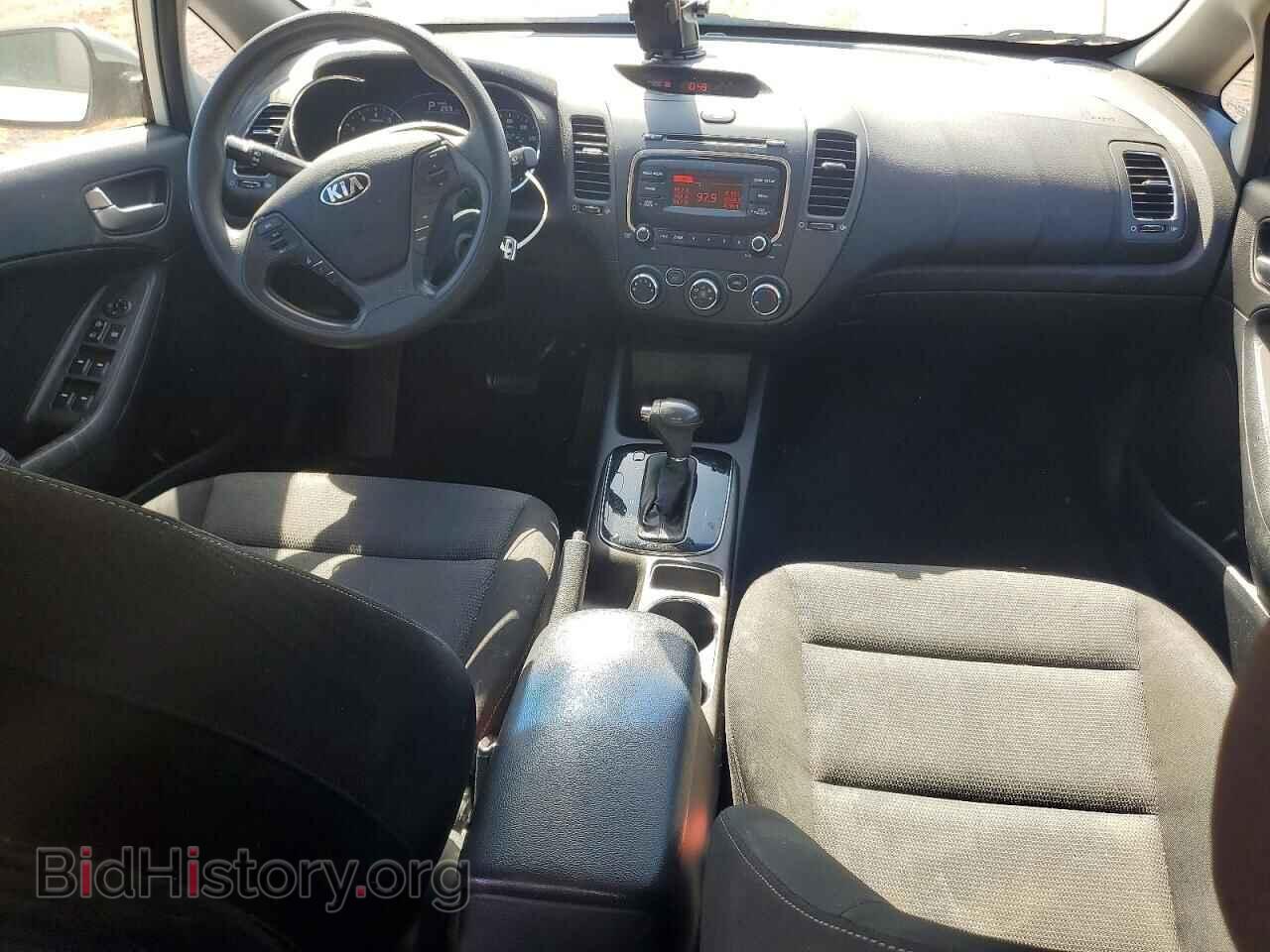 2017 KIA FORTE - VIN: 3KPFK4A73HE078914 - Фото 8