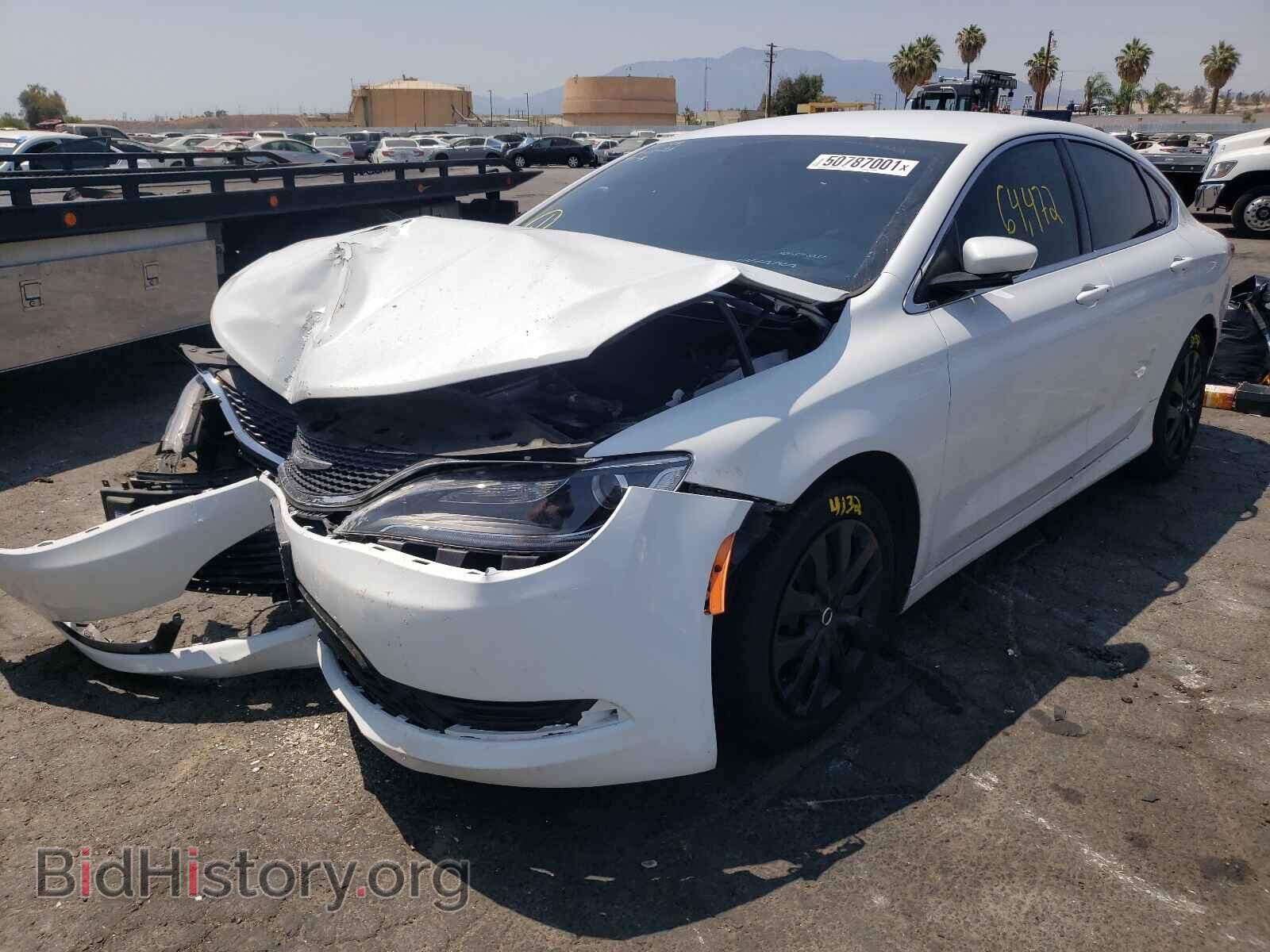 2016 CHRYSLER 200 - VIN: 1C3CCCFB0GN139481 - Фото 2