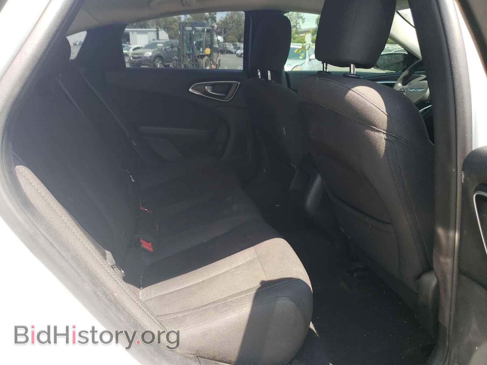 2016 CHRYSLER 200 - VIN: 1C3CCCFB0GN139481 - Фото 6