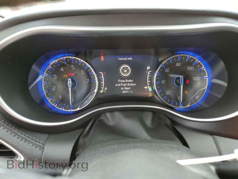 2020 Chrysler PACIFICA (VIN 2C4RC1GG6LR124534) — photo 9 of 13
