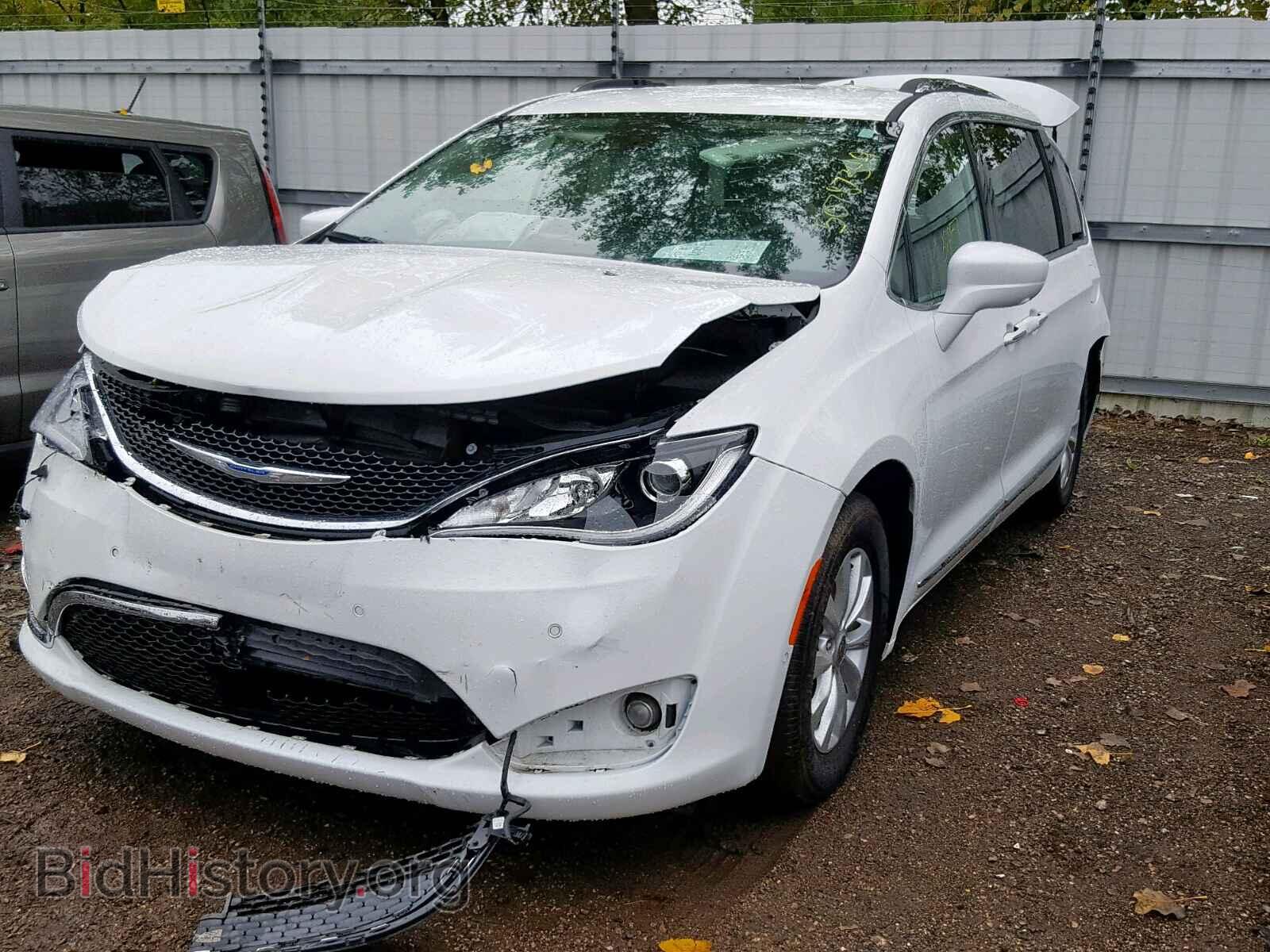 2018 CHRYSLER PACIFICA T - VIN: 2C4RC1BG5JR237136 - Фото 2