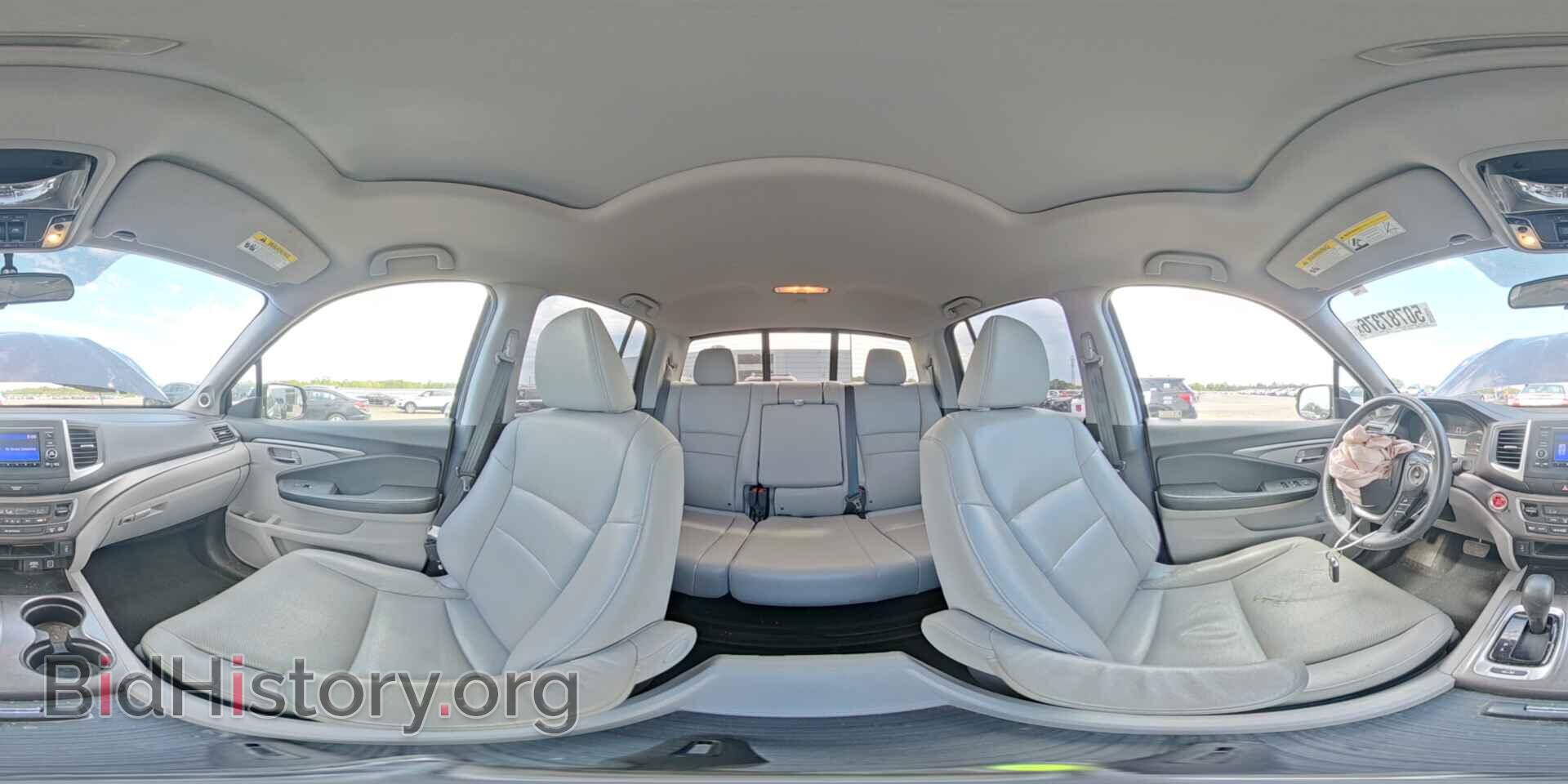 2019 HONDA RIDGELINE - VIN: 5FPYK3F54KB039168 - Photo 14