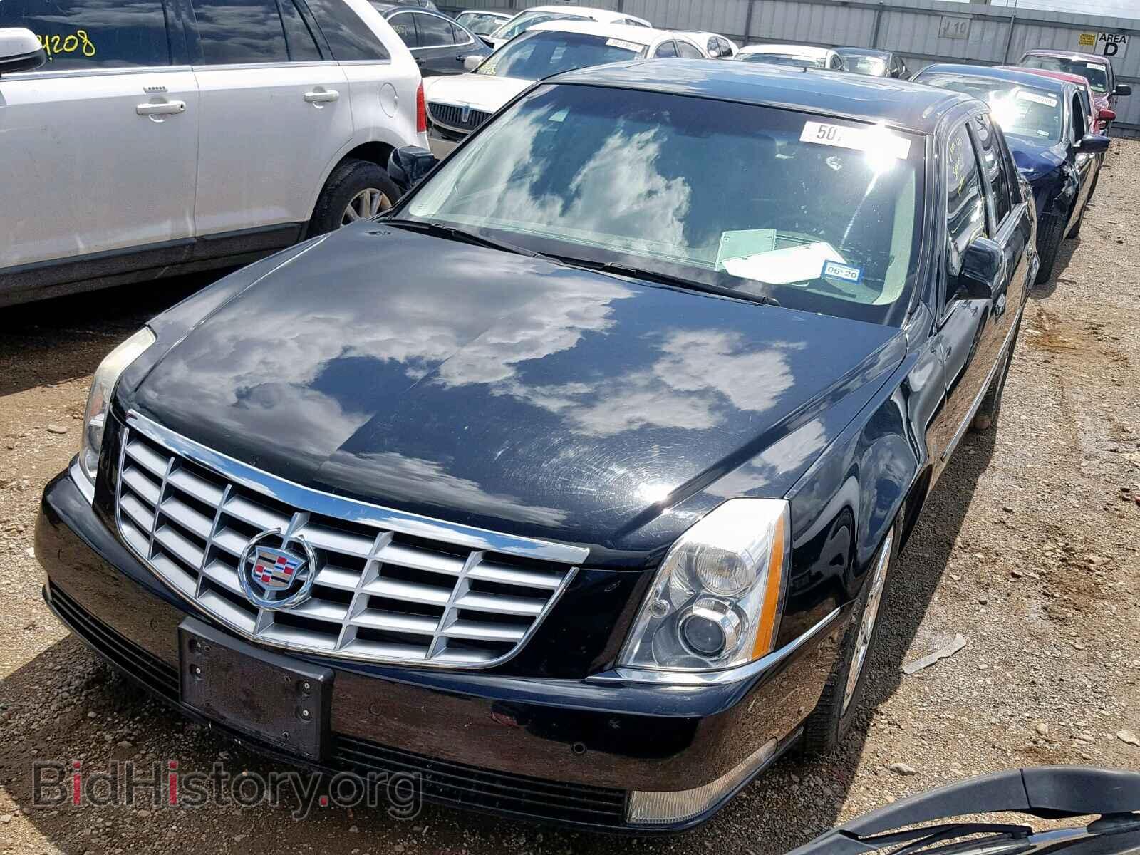 2010 CADILLAC DTS - VIN: 1G6KD5EY7AU129679 - Фото 2