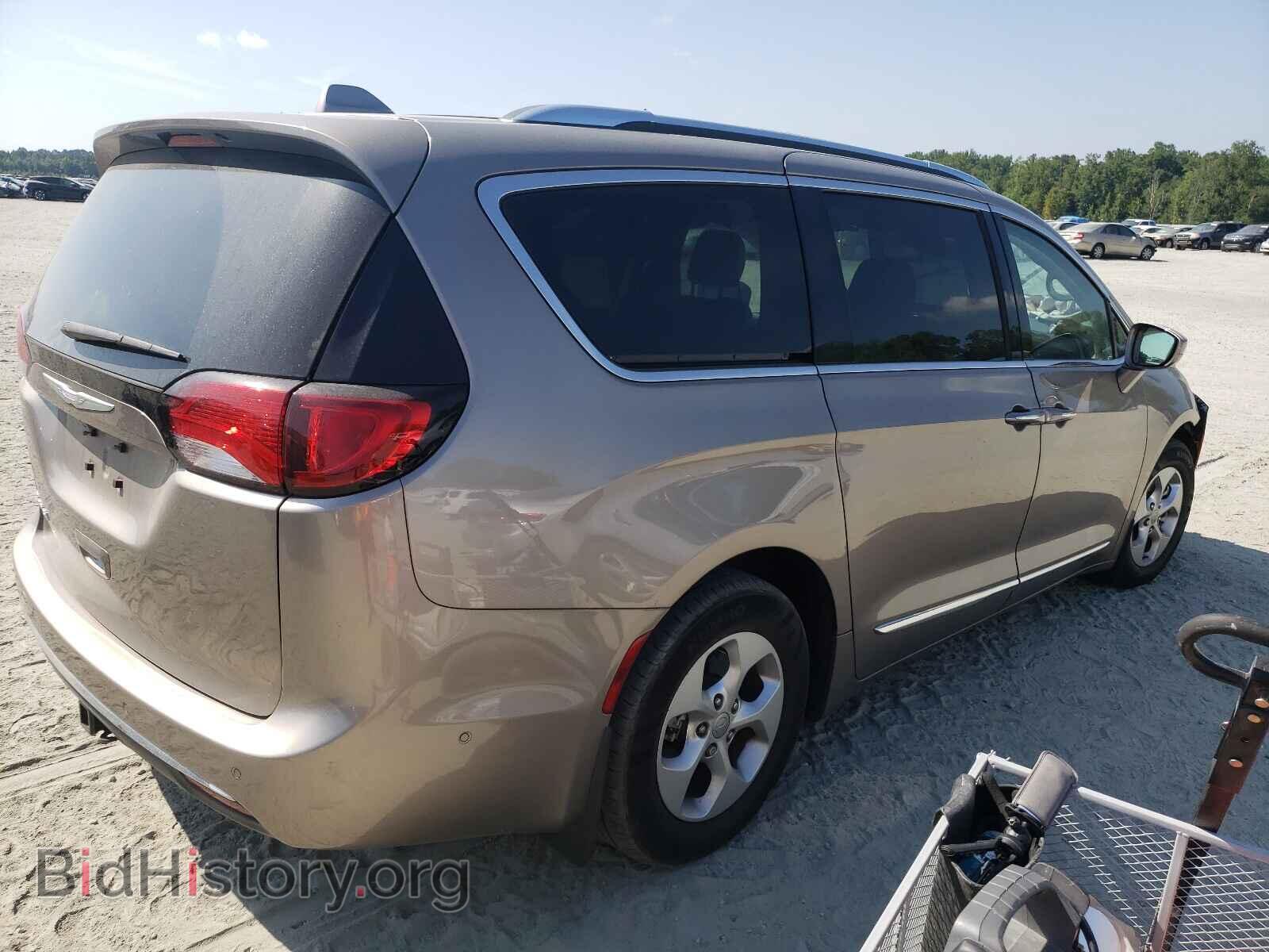 2017 CHRYSLER PACIFICA - VIN: 2C4RC1EG2HR653487 - Photo 4