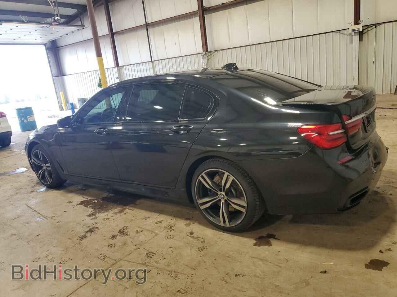 2017 BMW 7 SERIES - VIN: WBA7E2C5XHG740366 - Фото 2