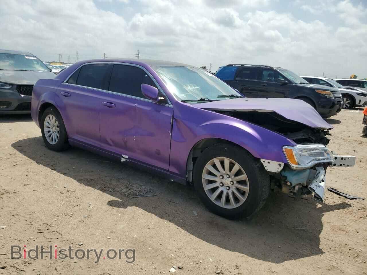 2014 CHRYSLER 300 - VIN: 2C3CCAAG3EH378035 - Фото 4