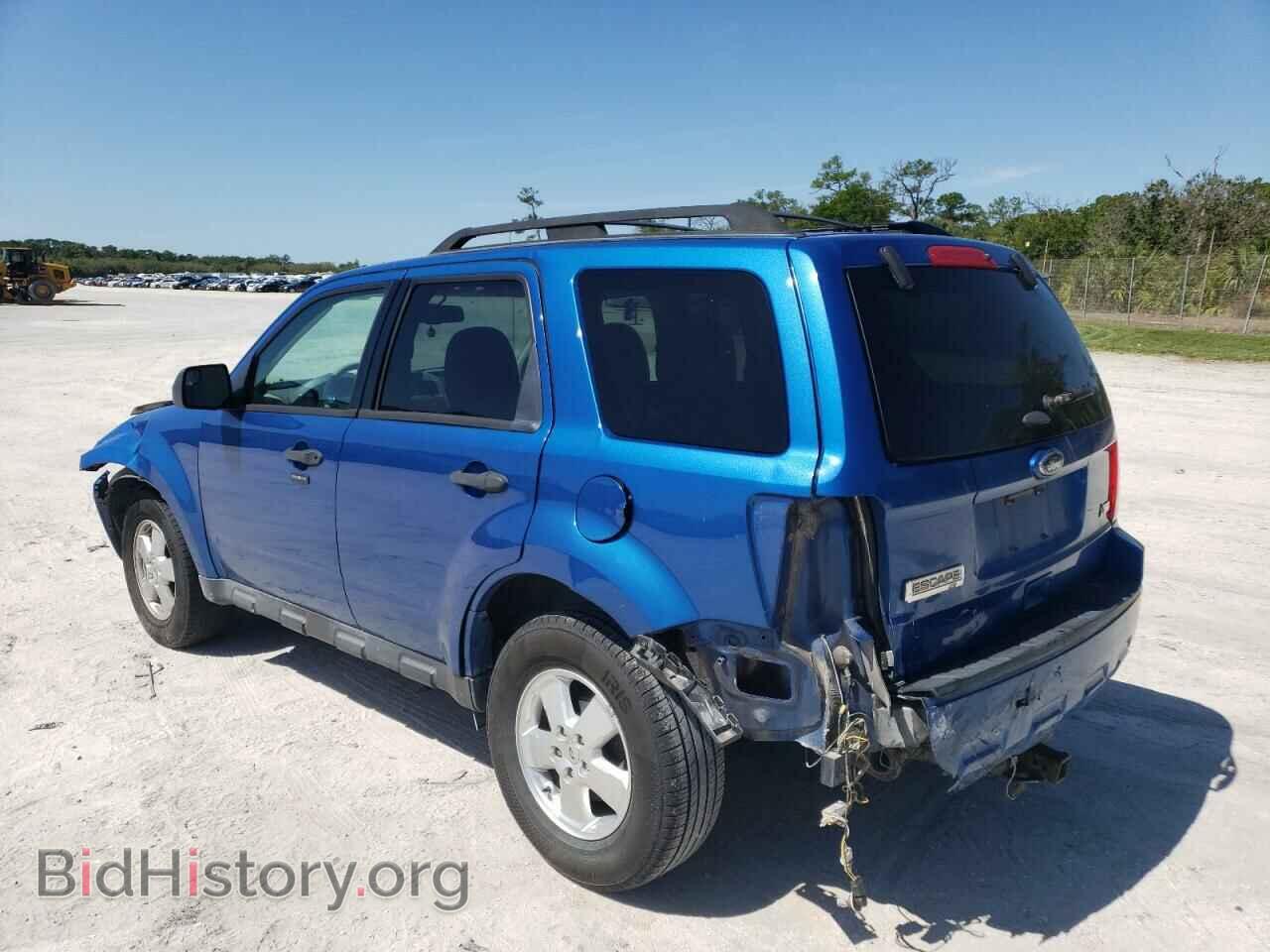 2011 FORD ESCAPE - VIN: 1FMCU9DG4BKC71529 - Фото 2