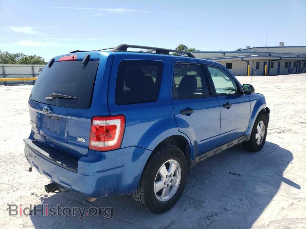 2011 FORD ESCAPE - VIN: 1FMCU9DG4BKC71529 - Фото 3
