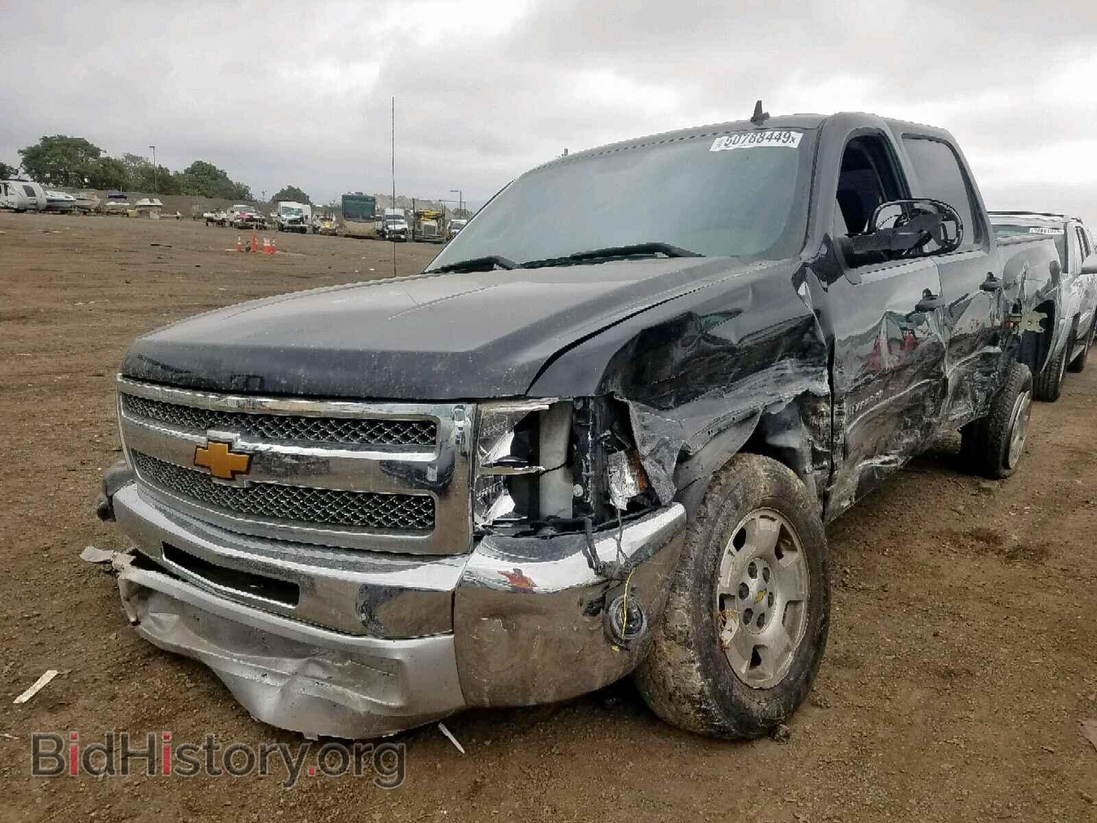 2013 CHEVROLET SILVERADO - VIN: 3GCPCSE06DG186770 - Фото 2