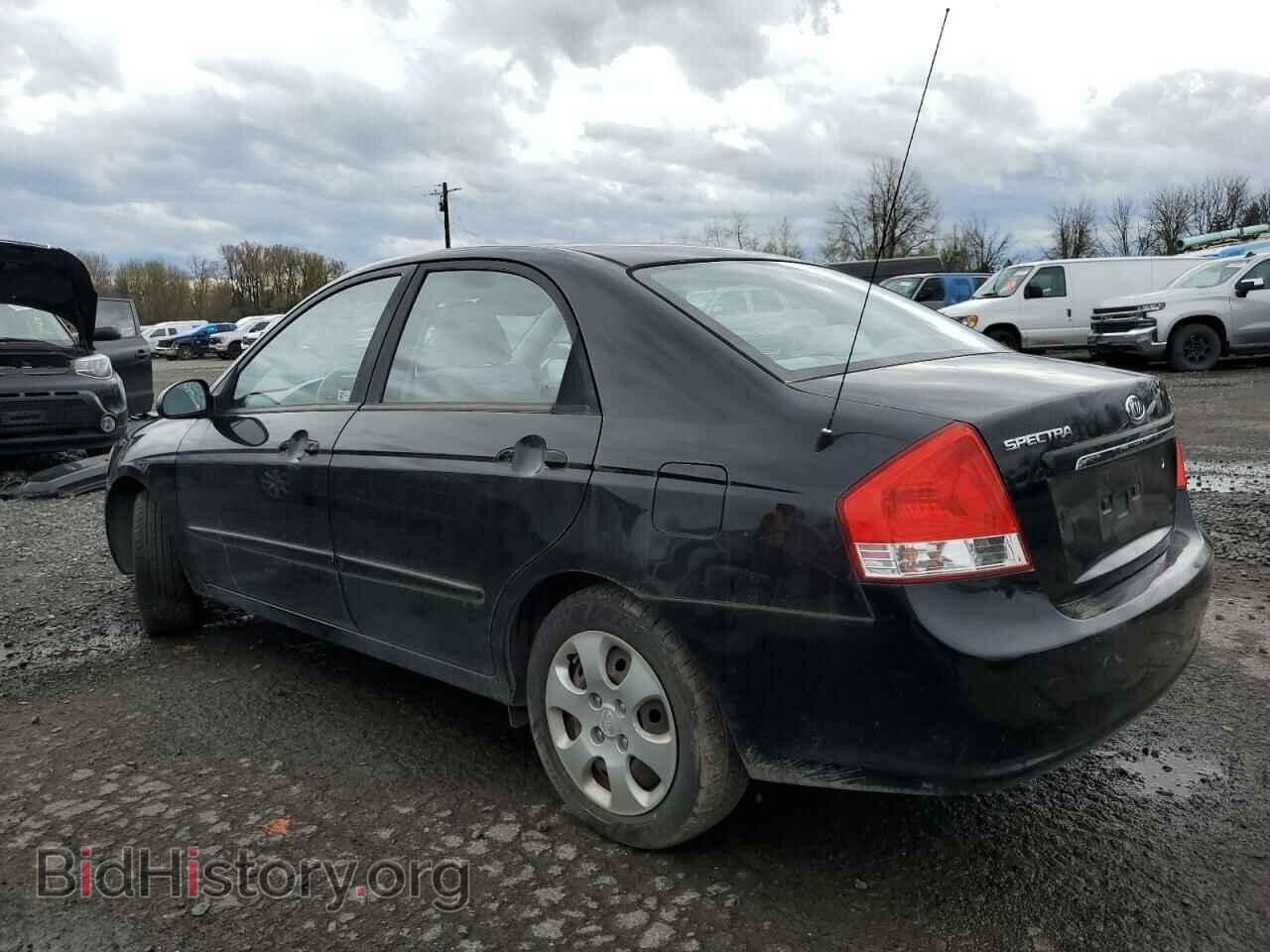 2009 KIA SPECTRA - VIN: KNAFE222295664027 - Фото 2