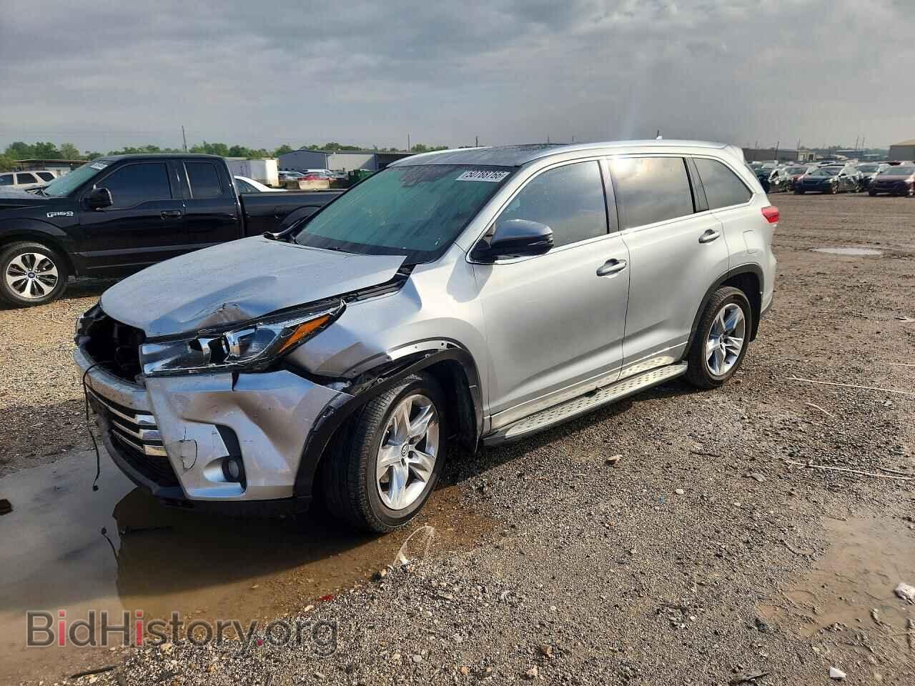 Фотография 5TDYZRFH1JS271612 - TOYOTA HIGHLANDER 2018