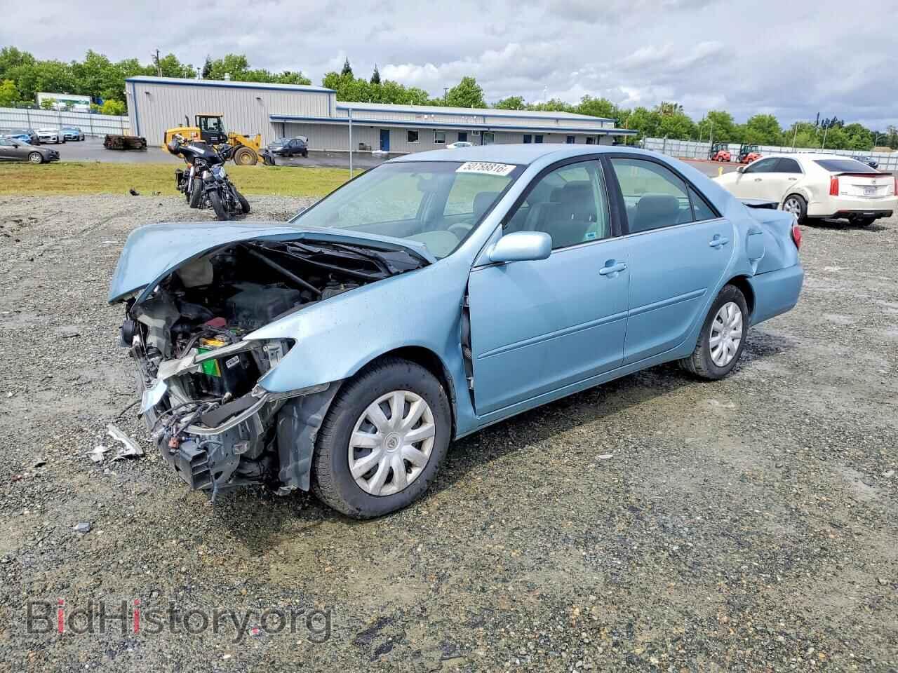 Photo 4T1BE30K65U994999 - TOYOTA CAMRY 2005